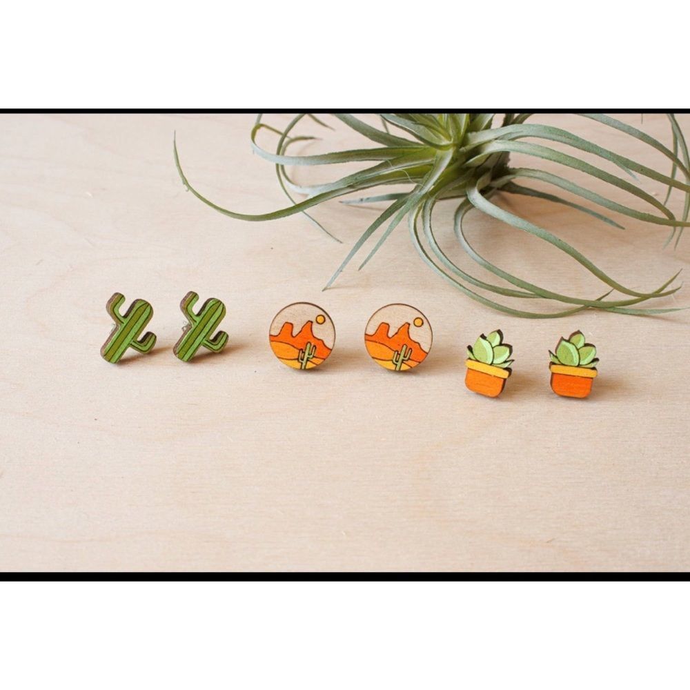 Stud Earring Pack Desert